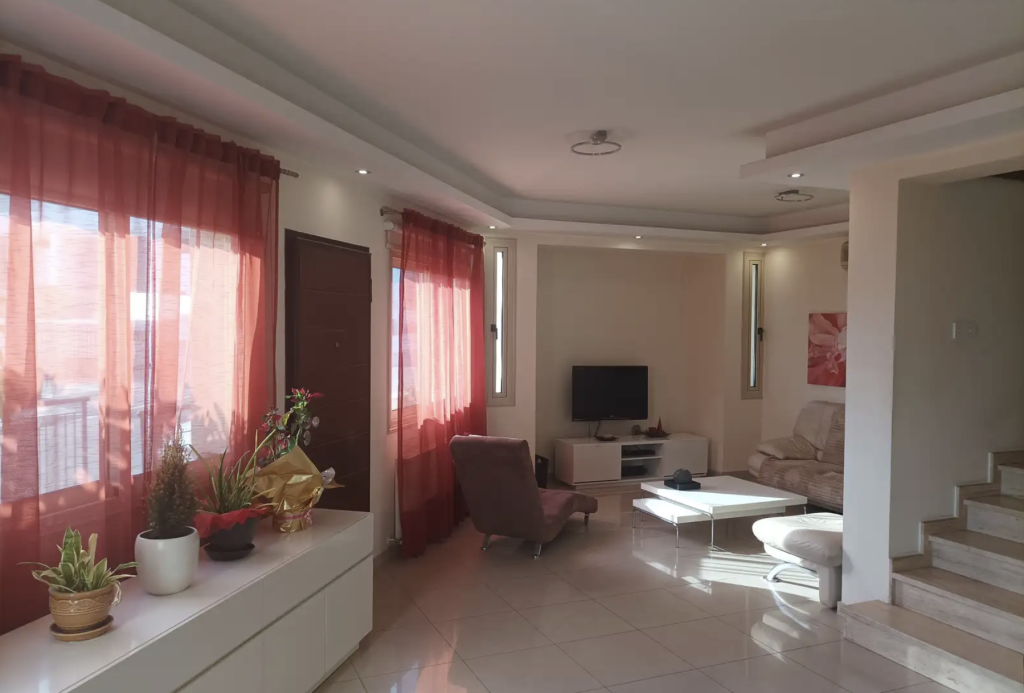 3-bedroom detached house (Ref: 4189) - photo 9