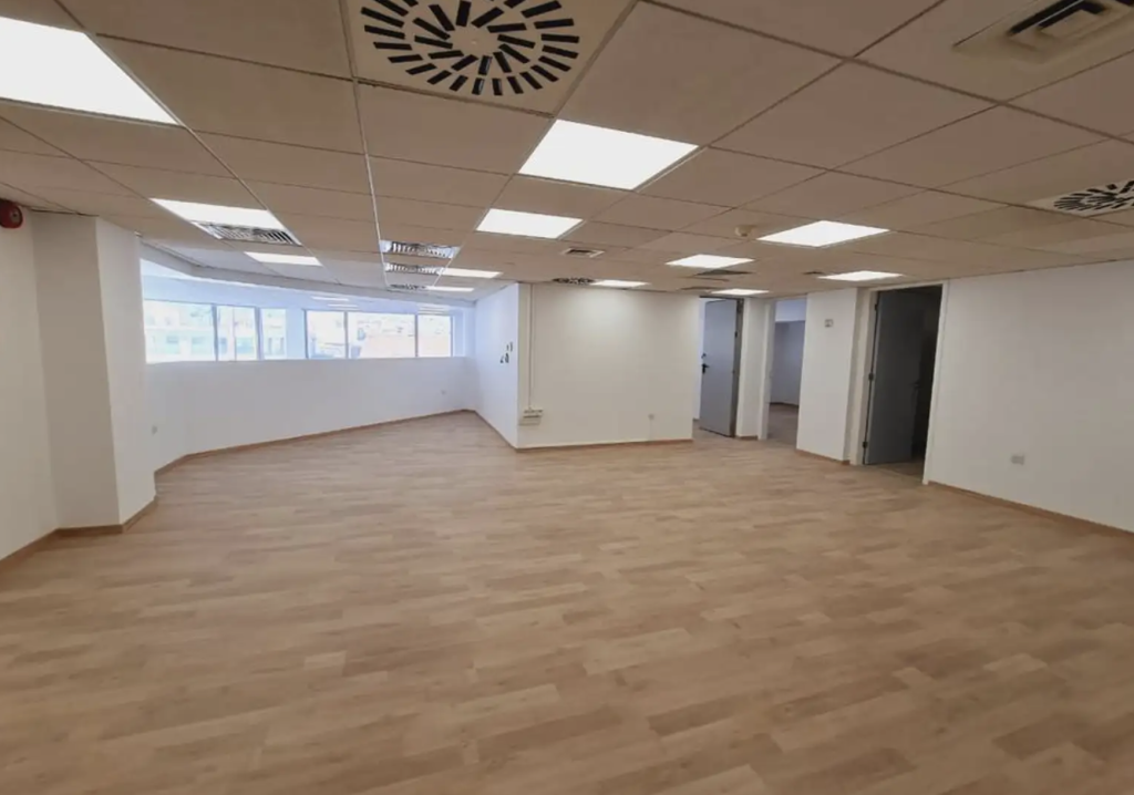Office for rent (Ref: 3751) - photo 1