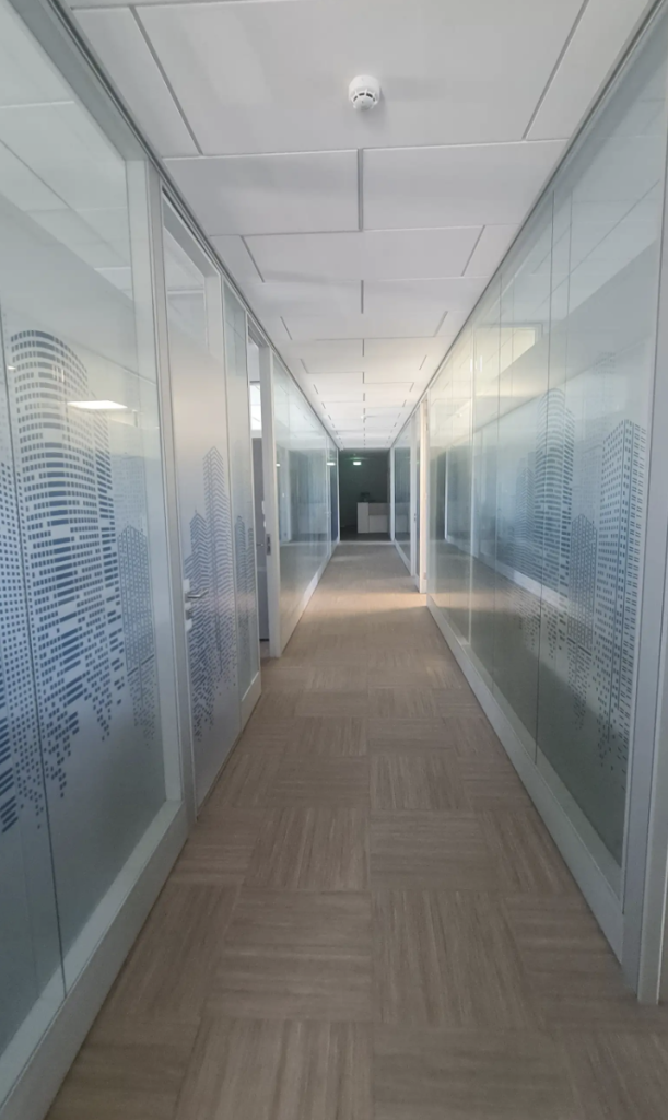 half-floor office for rent (Ref: 3730) - photo 2