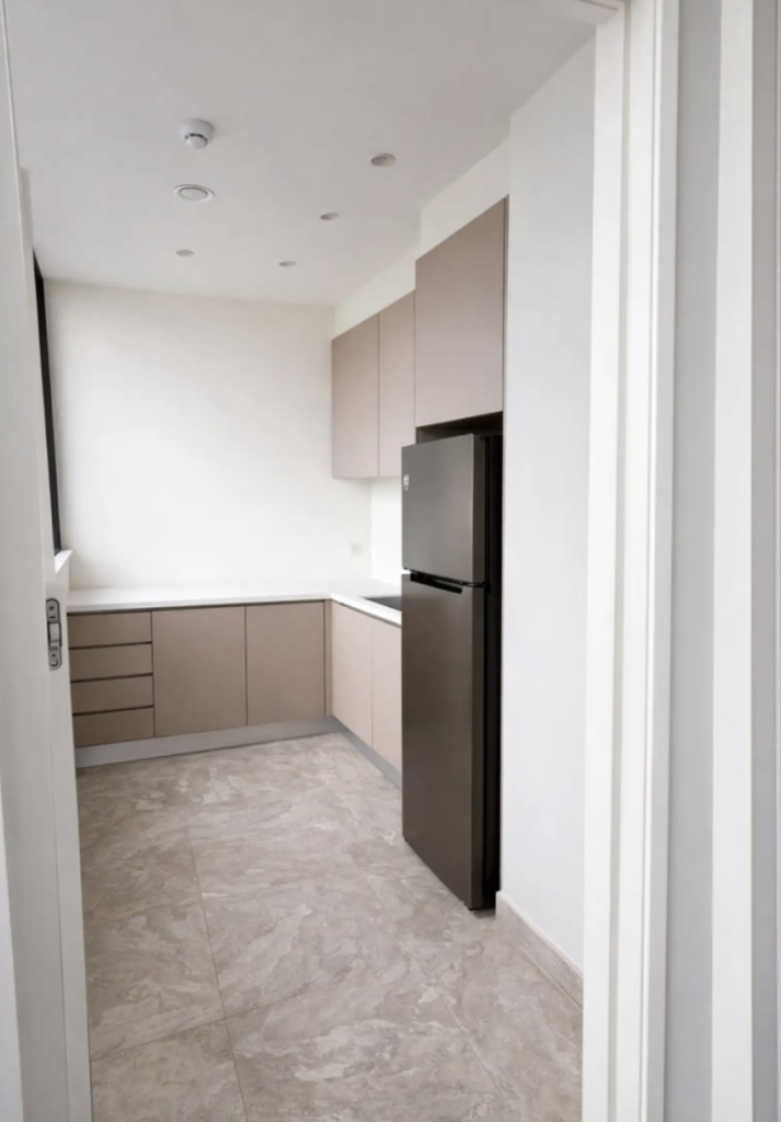 Office/Business Center for rent (Ref: 3737) - photo 3