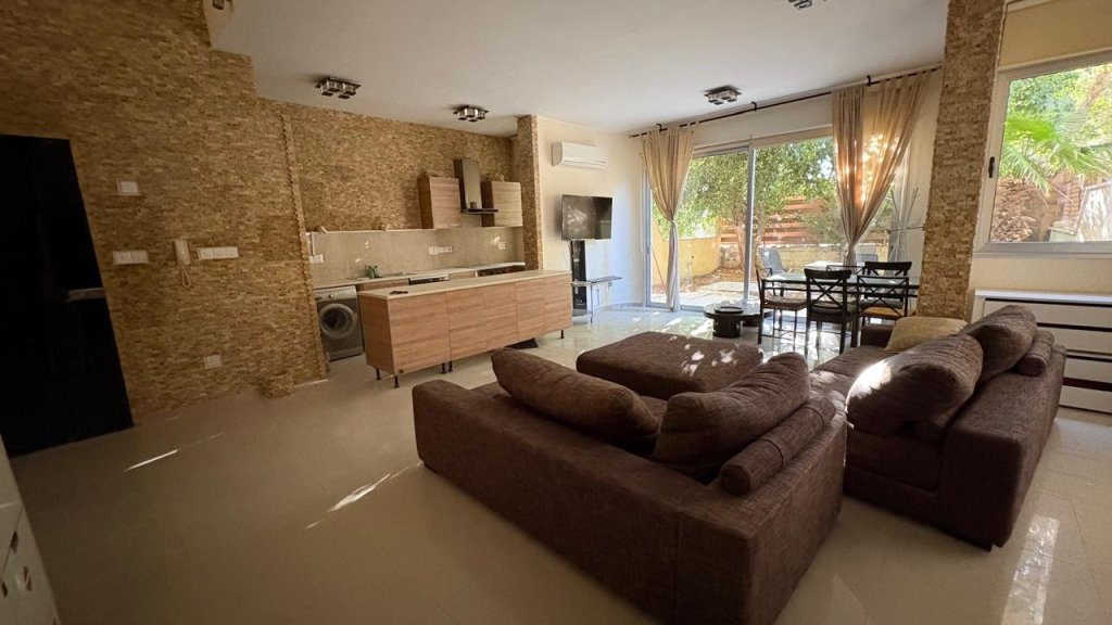 2-Bedroom Duplex Apartment (Ref: 2300) - photo 10