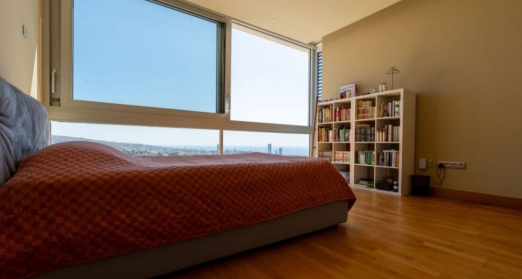 6-Bedrooms Villa (Ref: 1707) - photo 2