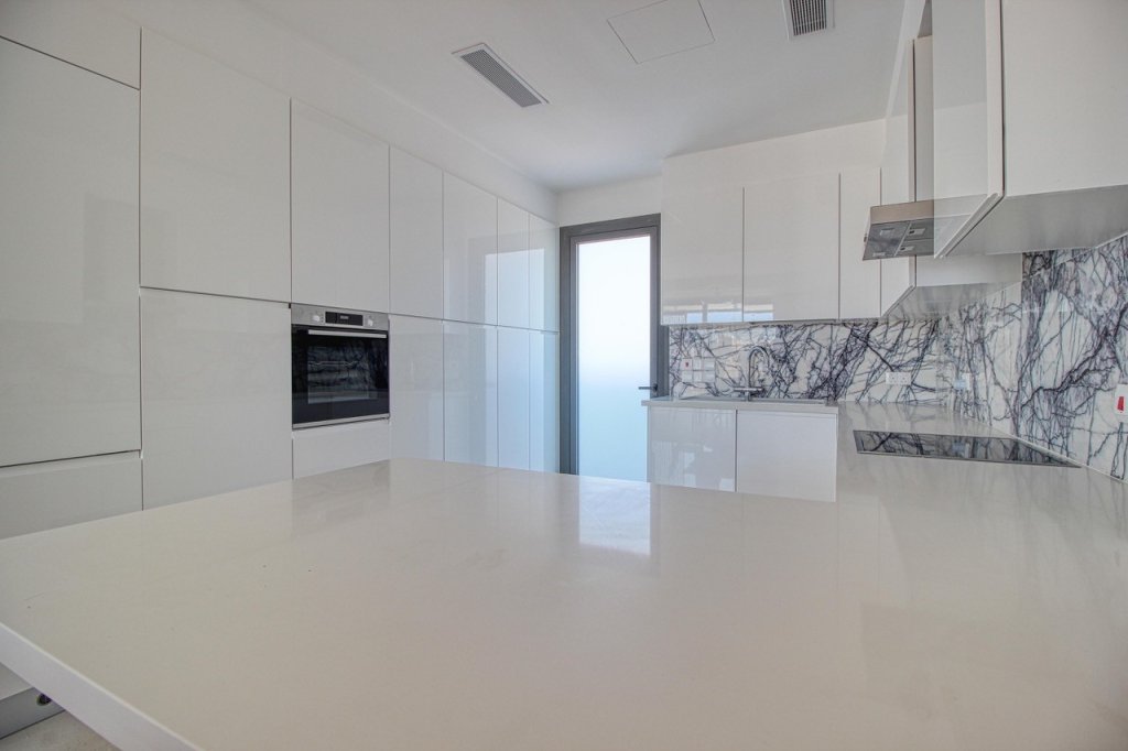 4 bedrooms apartment  for rent (Ref: 2516) - photo 8