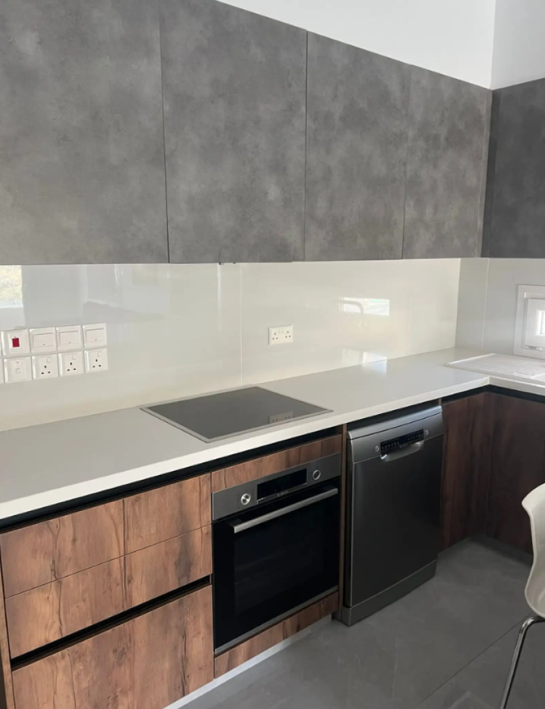 2-Bedroom Apartment (Ref: 2452) - photo 1