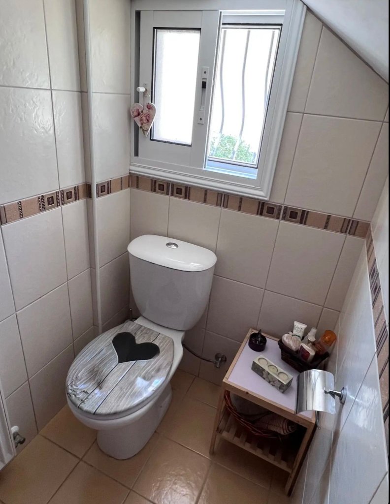 4-Bedrooms Detached House (Ref: 3575) - photo 4