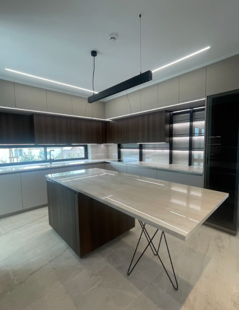 5-Bedroom Detached House (Ref: 2434) - photo 8