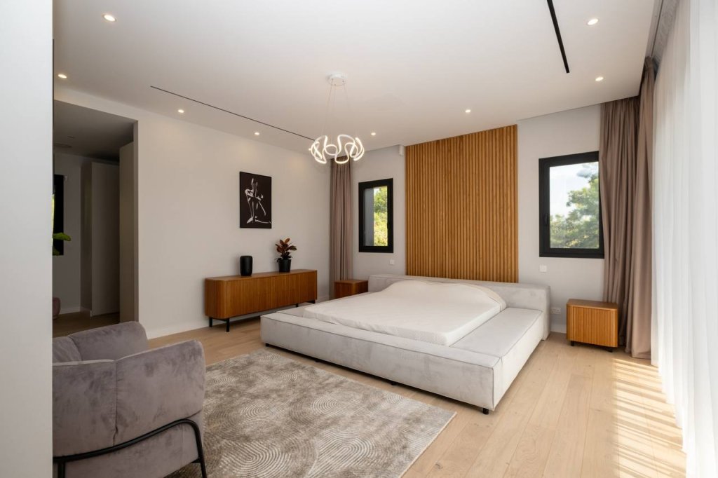 7-bedrooms villa for rent (Ref: 2821) - photo 32
