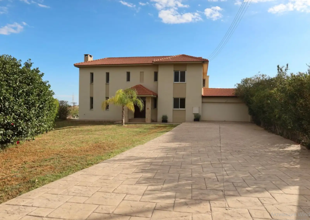 4-Bedroom Villa (Ref: 2435) - photo 1