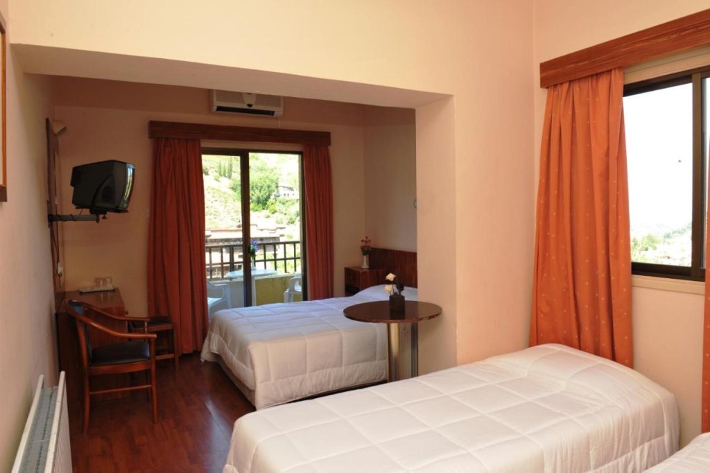 Hotel for sale (Ref: 4102) - photo 25
