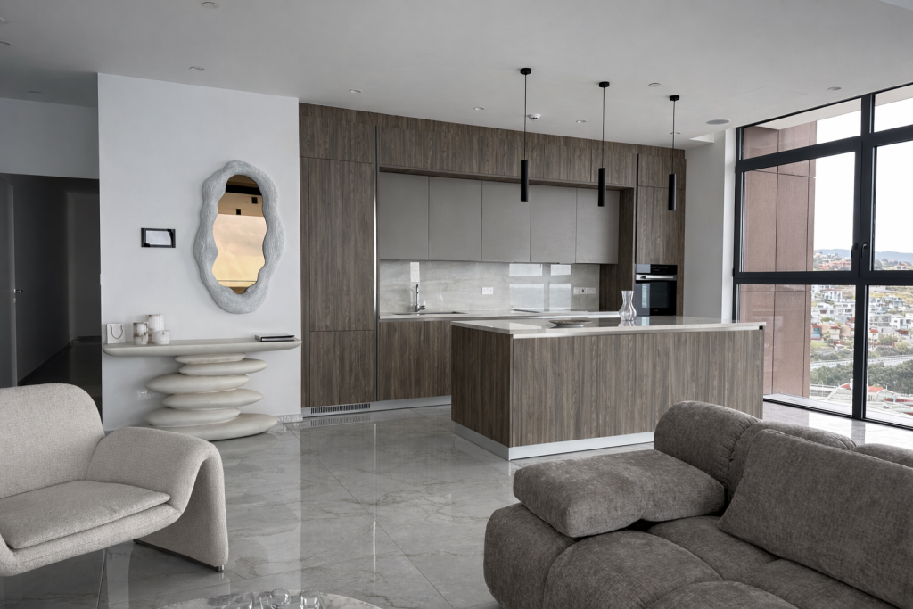 4-Bedroom Apartment (Ref: 3874) - photo 2