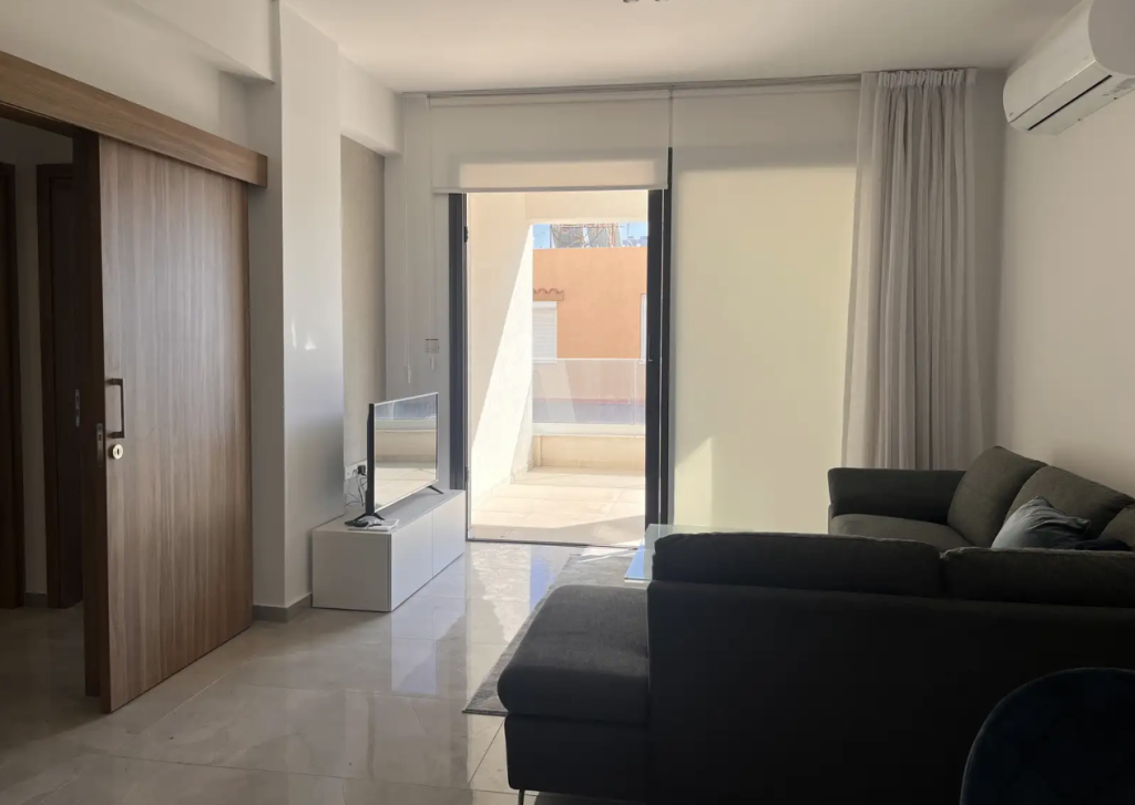 2-Bedroom Apartment (Ref: 2953) - photo 5