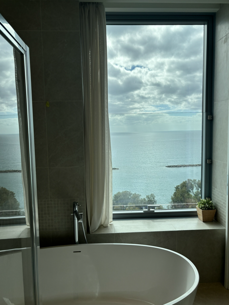 2-Bedrooms Apartment (Ref: 2252) - photo 4