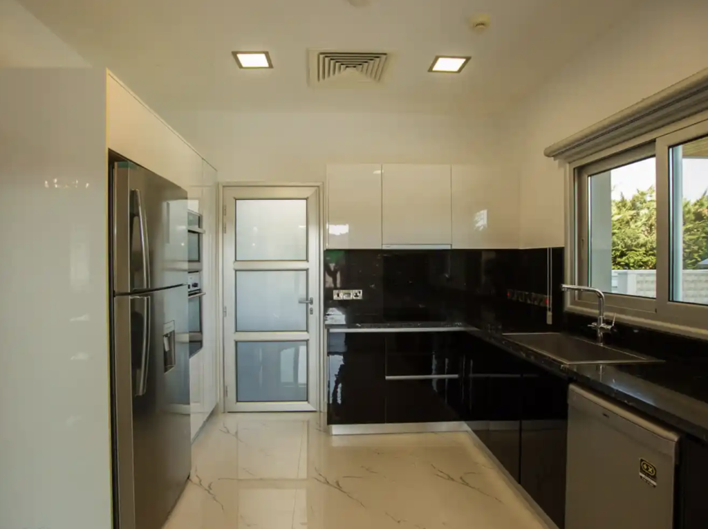 4-bedroom villa (Ref: 3761) - photo 9