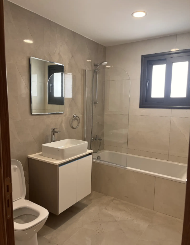 2-Bedroom Apartment (Ref: 2953) - photo 8