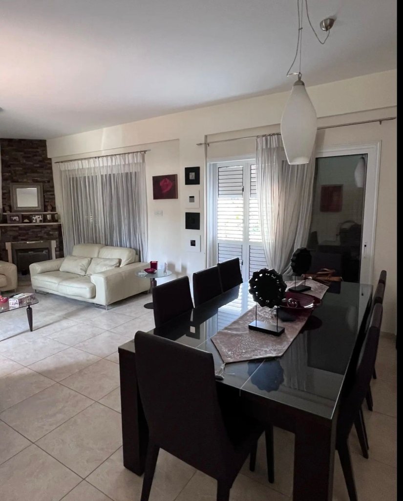 4-Bedrooms Detached House (Ref: 3575) - photo 8