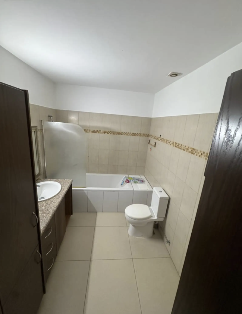 2-Bedroom Apartment (Ref: 2951) - photo 9