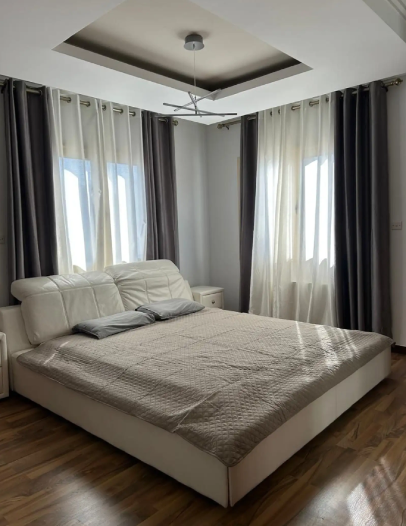 7-Bedroom Villa (Ref: 2280) - photo 3