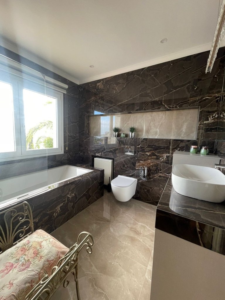 4 bedrooms villa (Ref: 4103) - photo 6