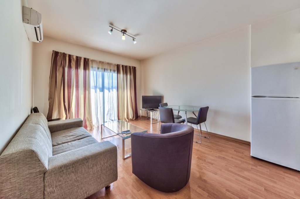 1 bedroom for rent (Ref: 2472) - photo 2