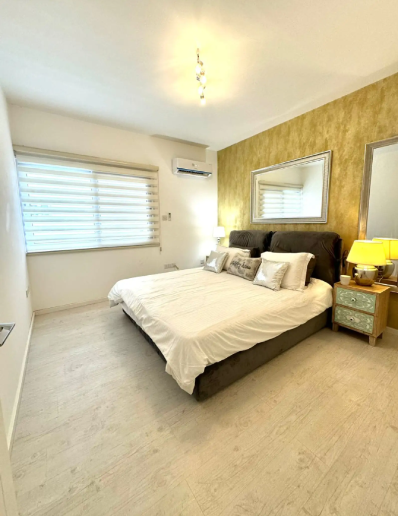 3-Bedroom Apartment (Ref: 2396) - photo 4