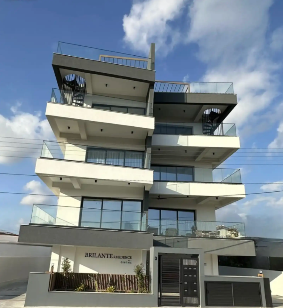 3-Bedroom Penthouse (Ref: 2413) - photo 2