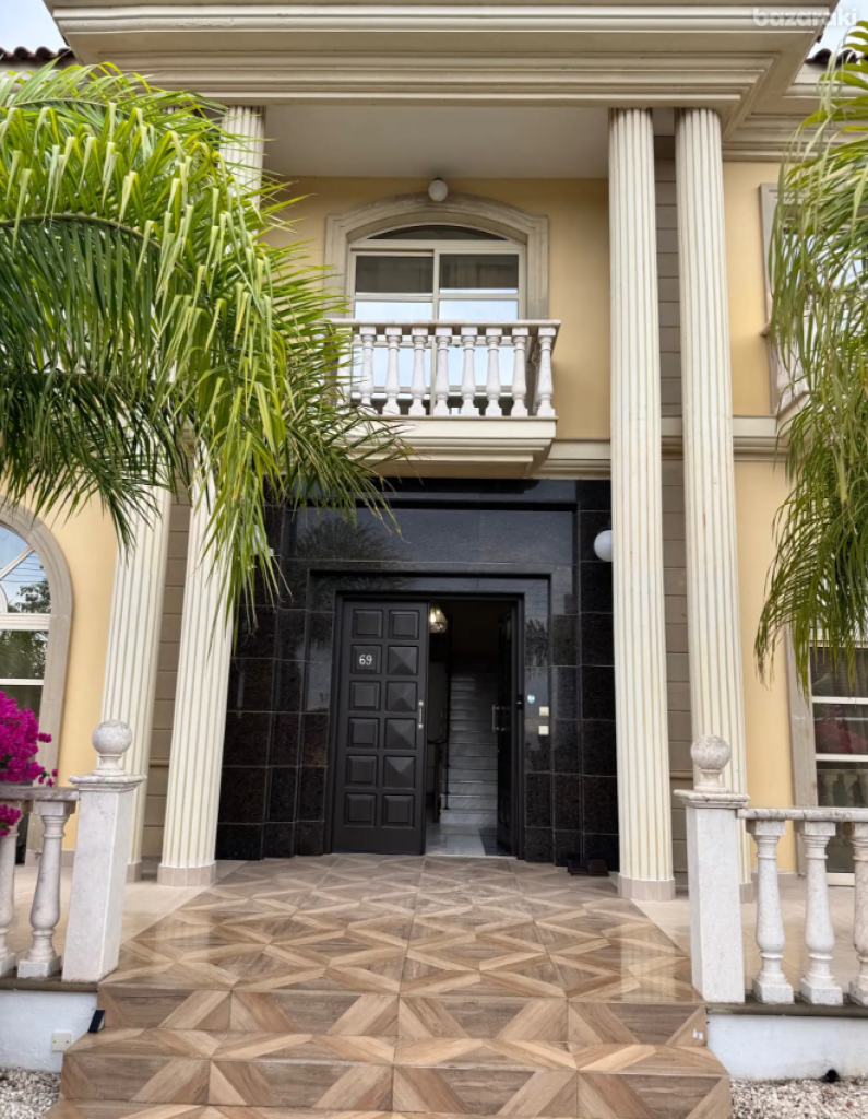 5-Bedroom Villa (Ref: 2410) - photo 2