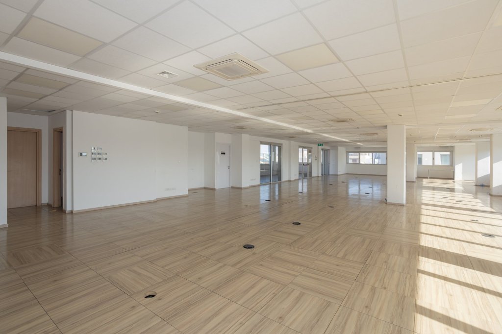 Office Floor (Ref: 2302) - photo 27