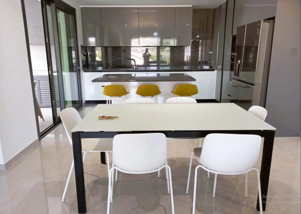 4-Bedroom Apartment (Ref: 2395) - photo 3