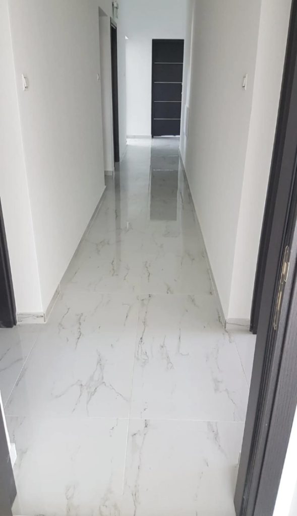 2-Bedroom Apartment (Ref: 2952) - photo 2