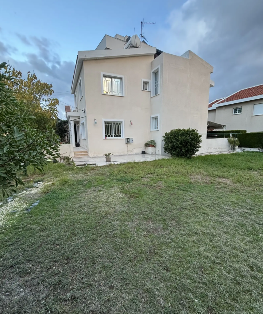 3-bedroom detached house (Ref: 3840) - photo 1