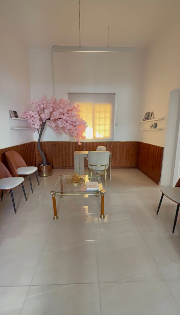 Commercial Property (Ref: 2421) - photo 4