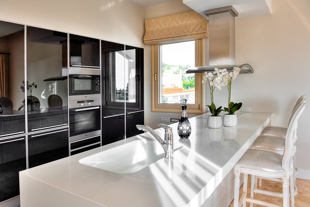 4 bedrooms villa (Ref: 4214) - photo 3