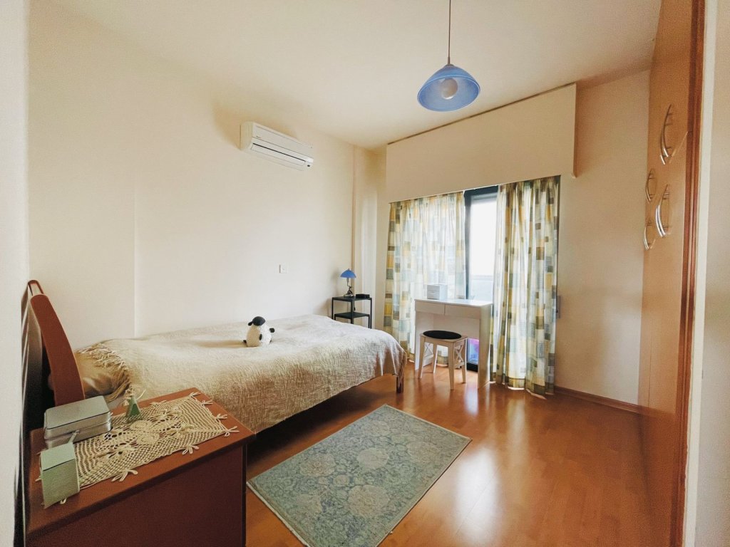 2 bedroom apartment (Ref: 4210) - photo 5
