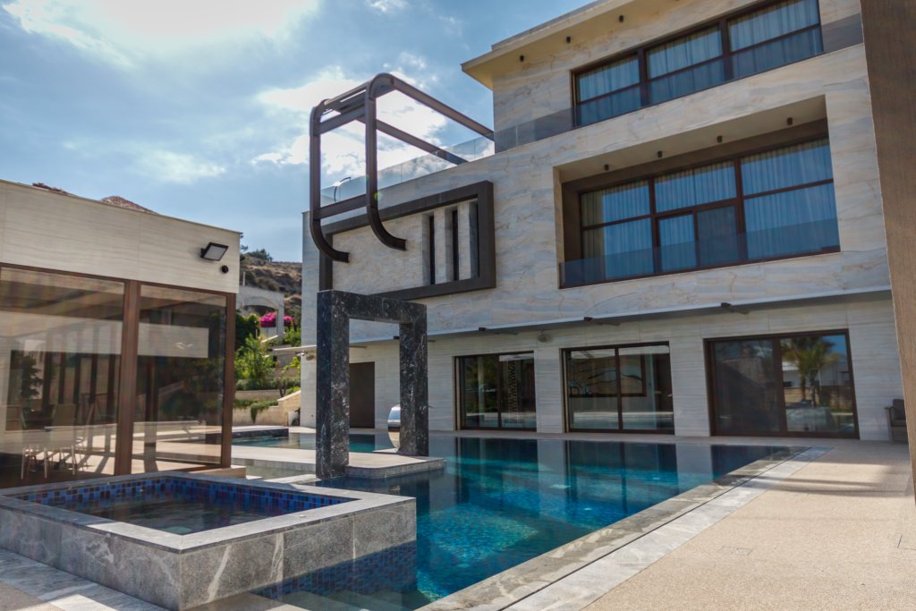 6 bedrooms villa (Ref: 4105) - photo 2