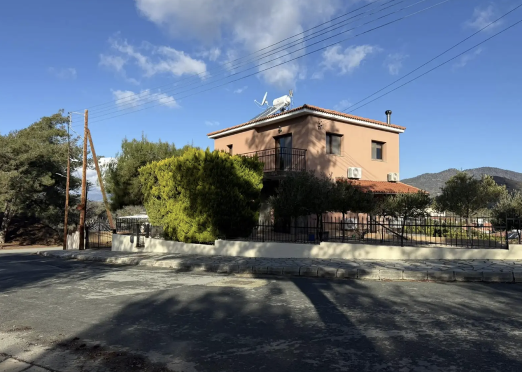 4 bedrooms villa (Ref: 3620) - photo 2