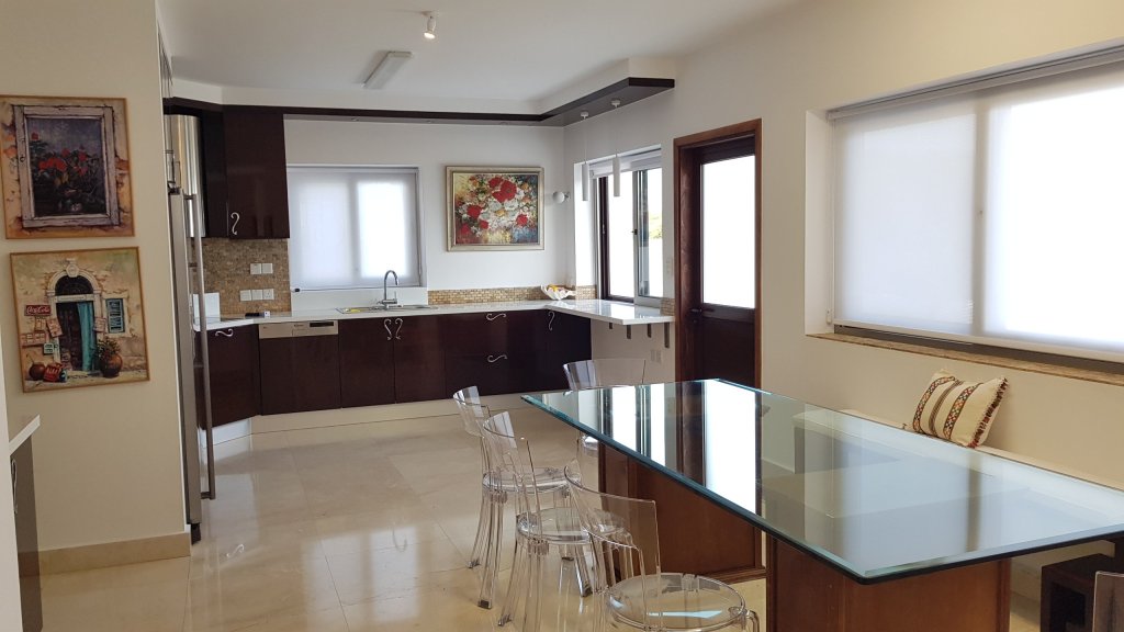 Beachfront Villa 4-Bedrooms (Ref: 1487) - photo 8