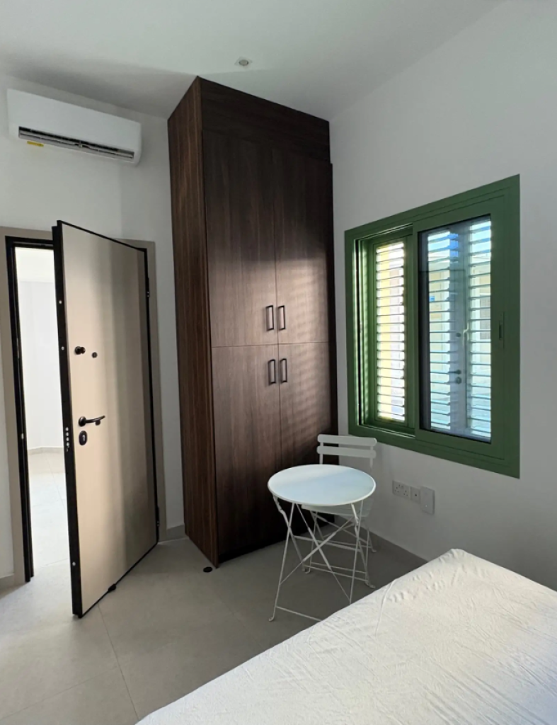 Studio Apartment (Ref: 2479) - photo 3