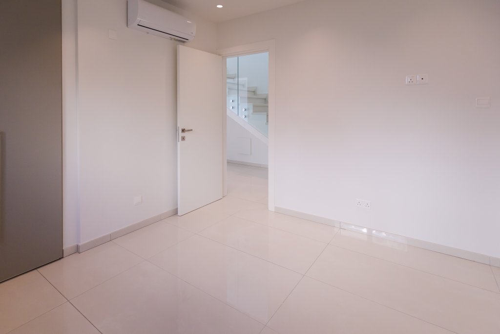 2-Bedrooms Duplex (Ref: 1864) - photo 3