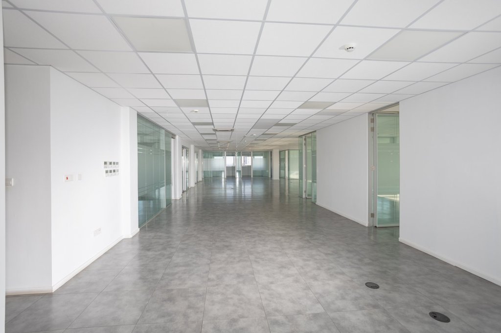 Office Floor (Ref: 2302) - photo 16
