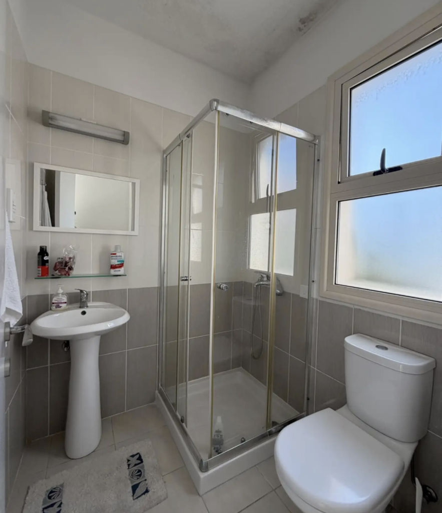 3-bedroom semi-detached (Ref: 3850) - photo 9