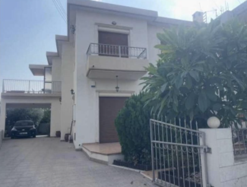 4-Bedrooms Detached House (Ref: 3577) - photo 3
