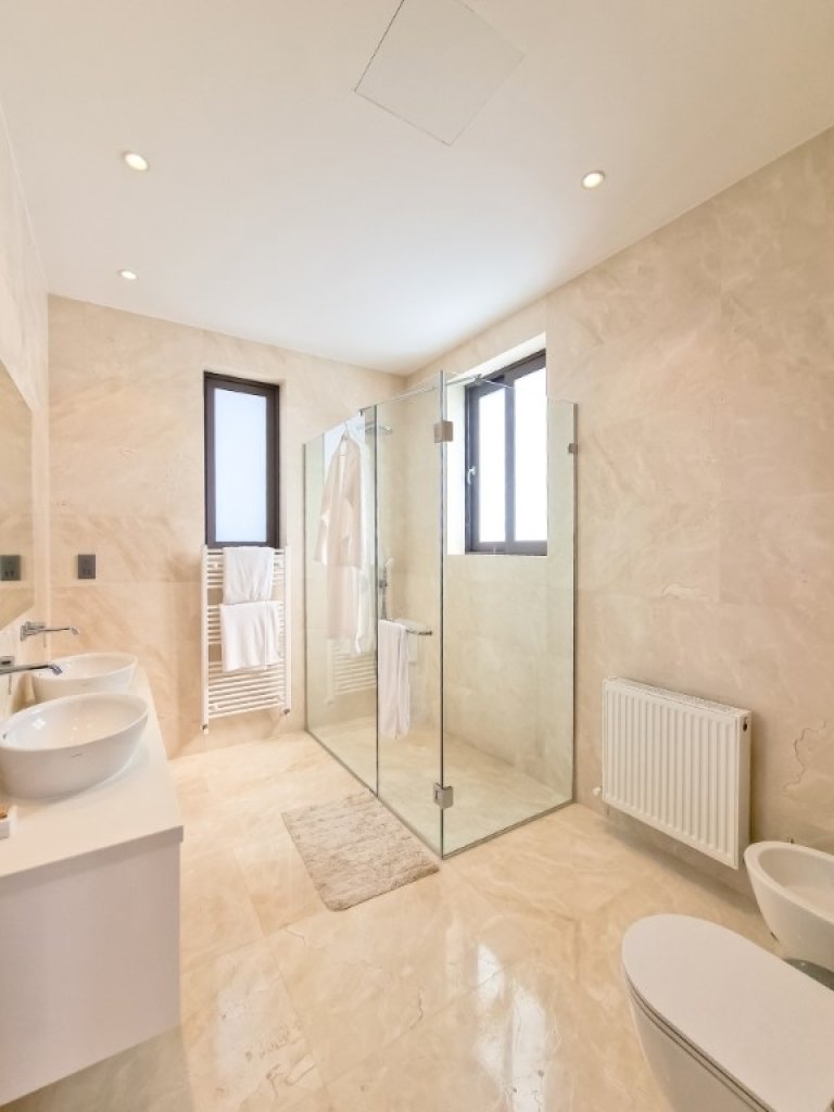 5 bedrooms villa (Ref: 4440) - photo 9