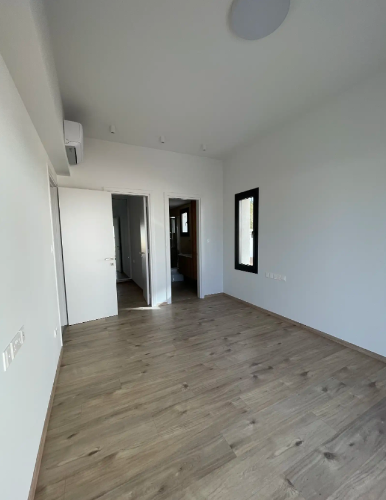 3-Bedroom Detached House (Ref: 2432) - photo 14
