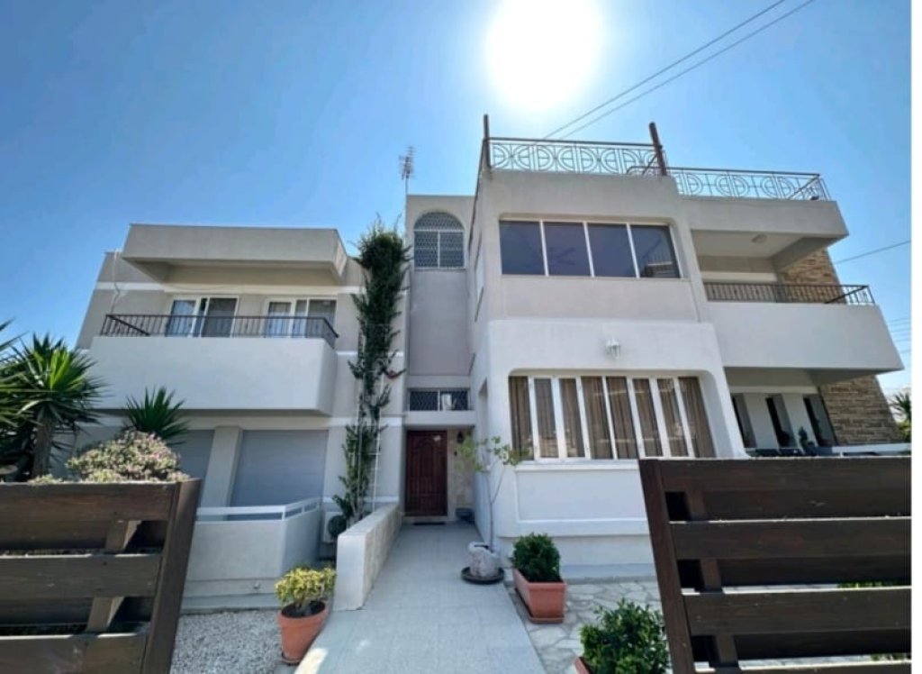4-Bedrooms Aparment (Ref: 3573) - photo 1