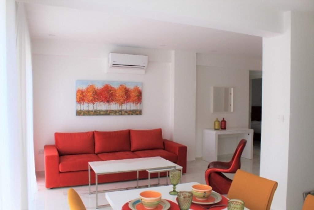 2 bedrooms apartment (Ref: 4215) - photo 1