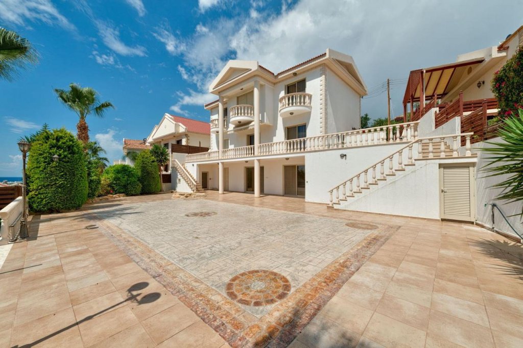 4 BEDROOMS HOUSE FOR SALE (Ref: 4034) - photo 1