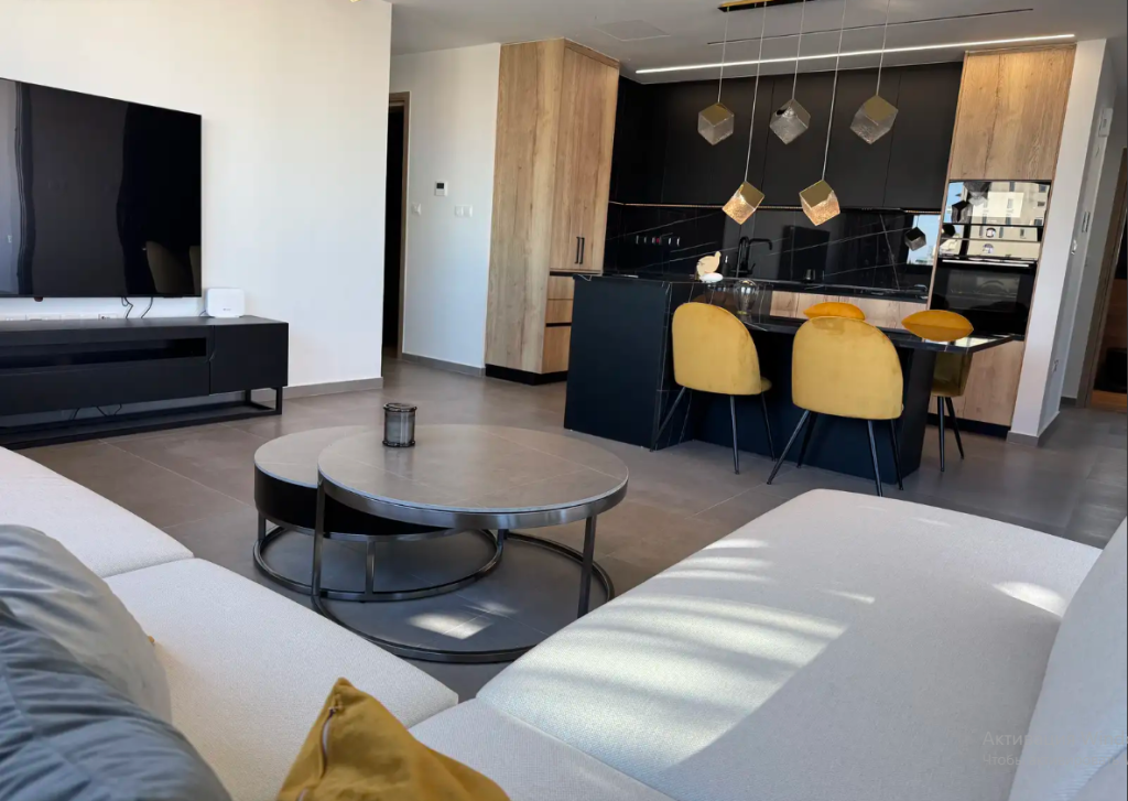 3-Bedroom Penthouse (Ref: 2413) - photo 1