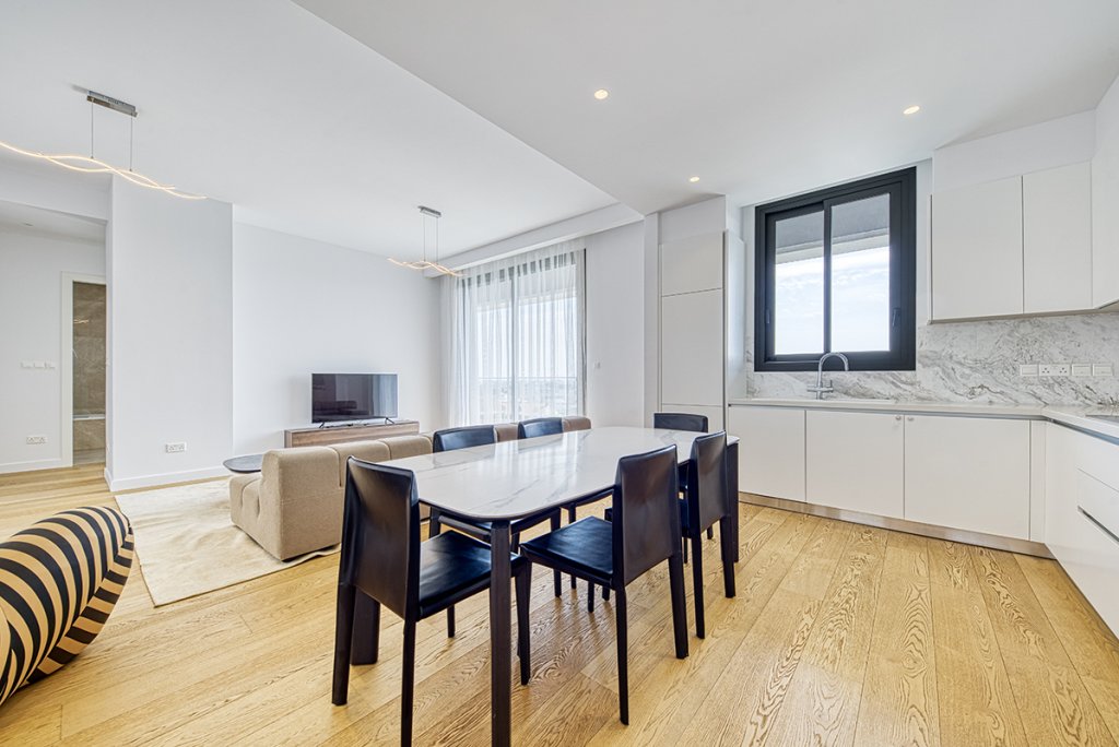 4 bedrooms apartment for rent (Ref: 2517) - photo 1