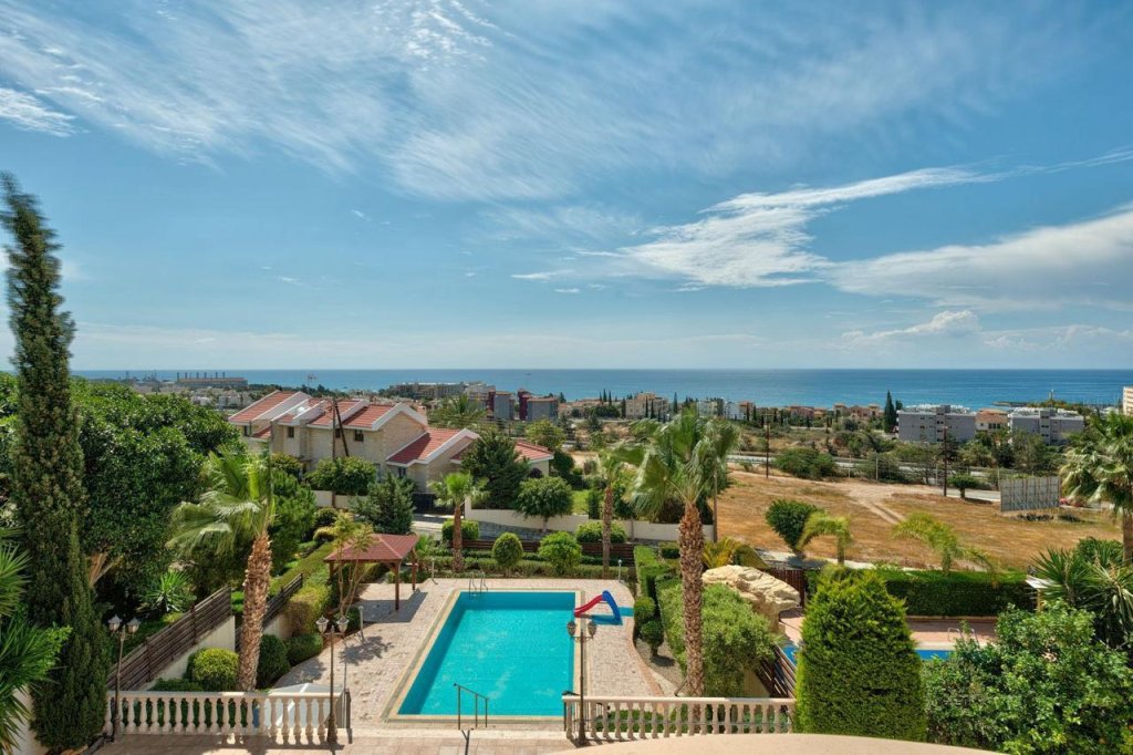 4 BEDROOMS HOUSE FOR SALE (Ref: 4034) - photo 2