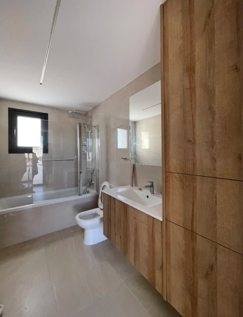 3-Bedroom Detached House (Ref: 2432) - photo 12